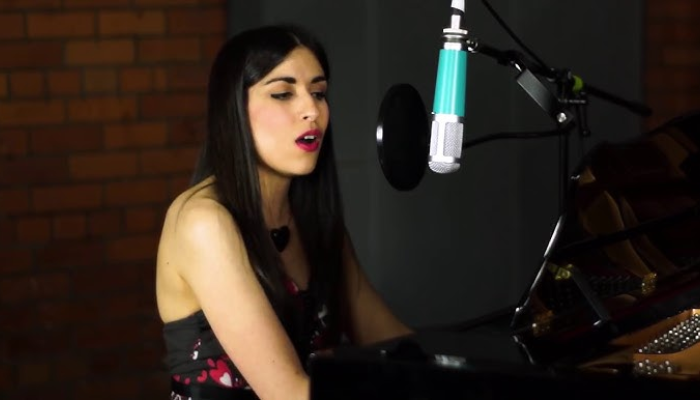 caroline friend singer