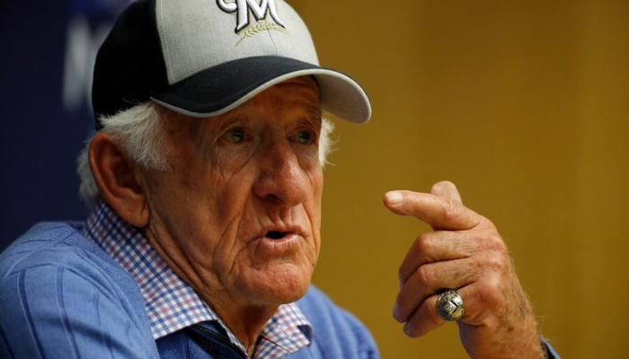 bob uecker net worth